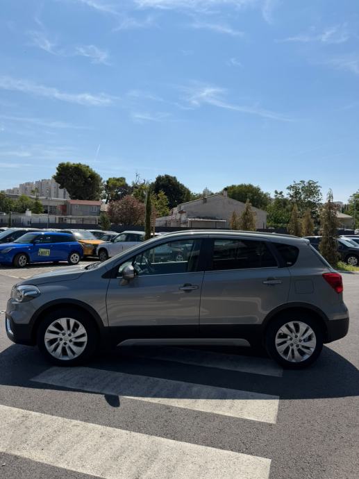 Suzuki SX4 S-Cross 1,4 GL+ 4WD Hybrid 2021., fotografija 3