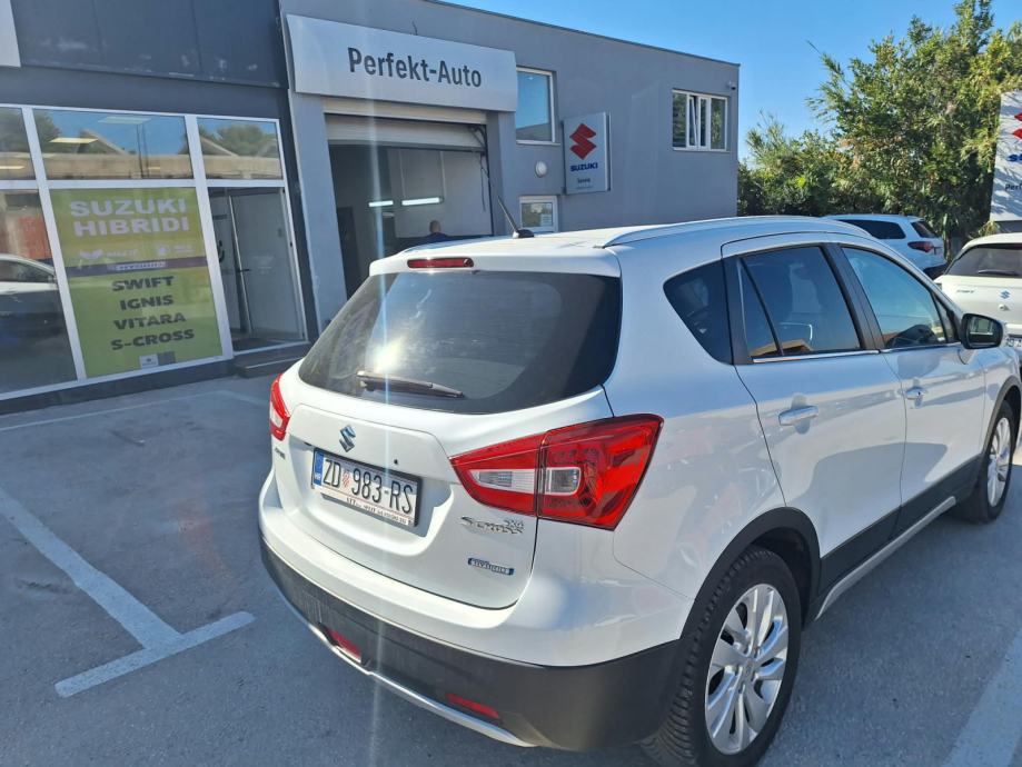 Suzuki SX4 S-Cross 1,4 GL+ Hybrid 2021. reg. do 06/27, fotografija 3