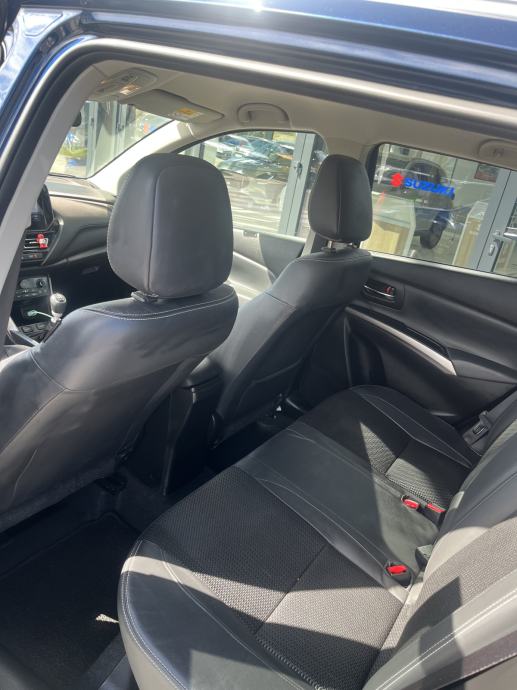 Suzuki S-Cross 1,4 GLX (ELEGANCE-FULL PAKET), fotografija 7