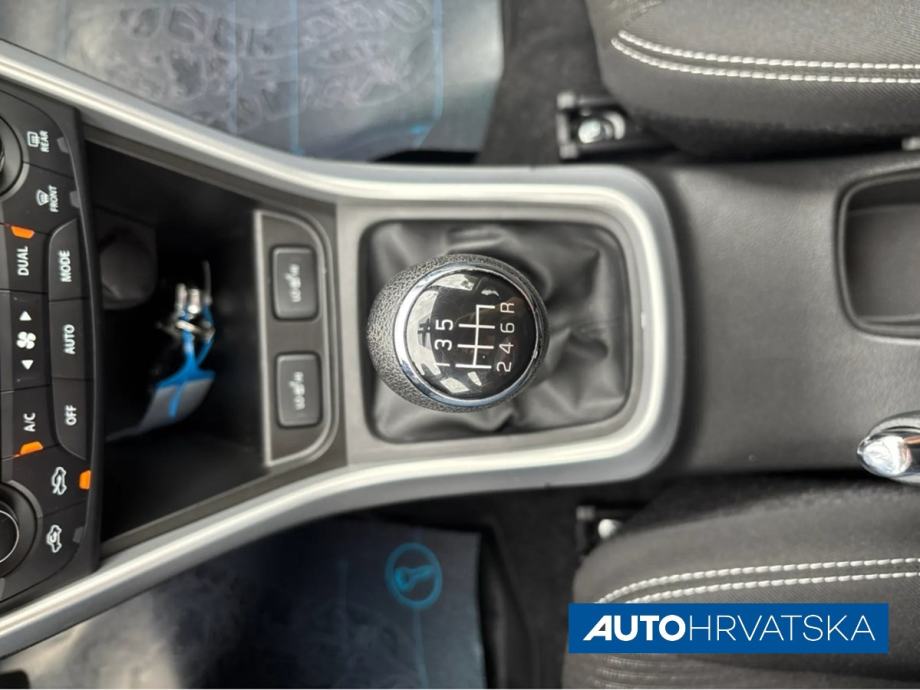 SUZUKI SX4 S-CROSS 1,4 HYBRID, 16.490,00 €, fotografija 20