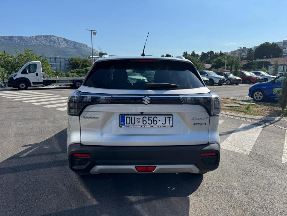 Suzuki SX4 S-Cross 1,4 Hybrid 2022., fotografija 3