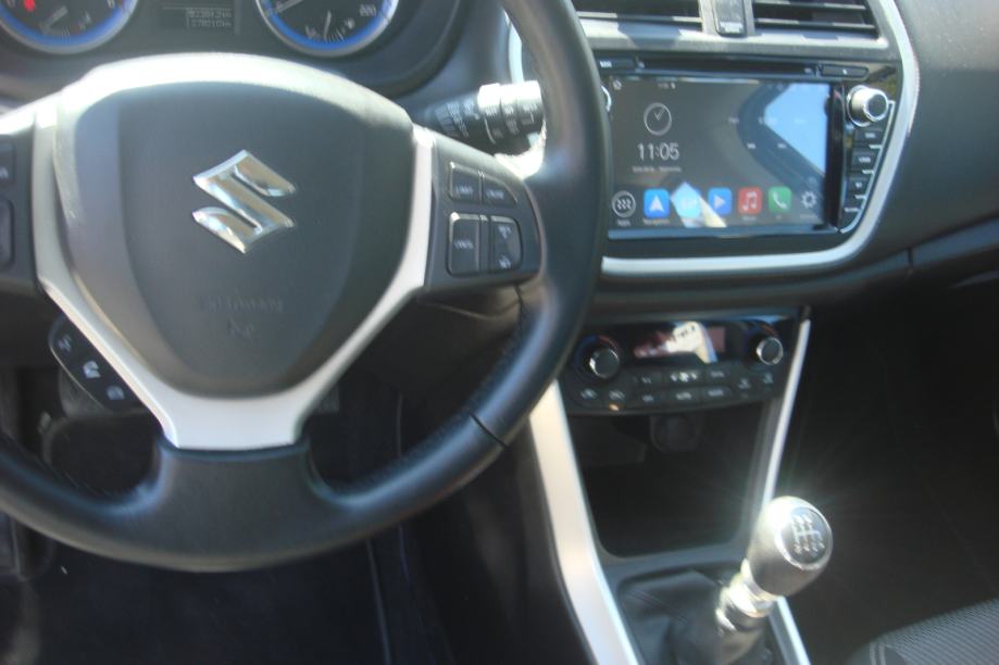 SUZUKI SX4 S-CROSS 1,6 DIESEL******FULL OPREMA*******REGISTRIRAN******, fotografija 9