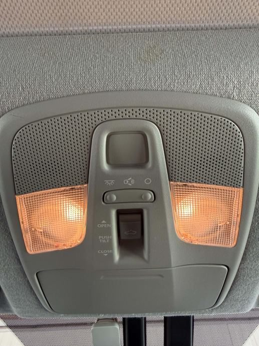 Suzuki SX4 S-Cross 1.6 DDiS ,2014 ,ALLGRIP,PANORAMA,NAVI,KAMERA,XENON, fotografija 13