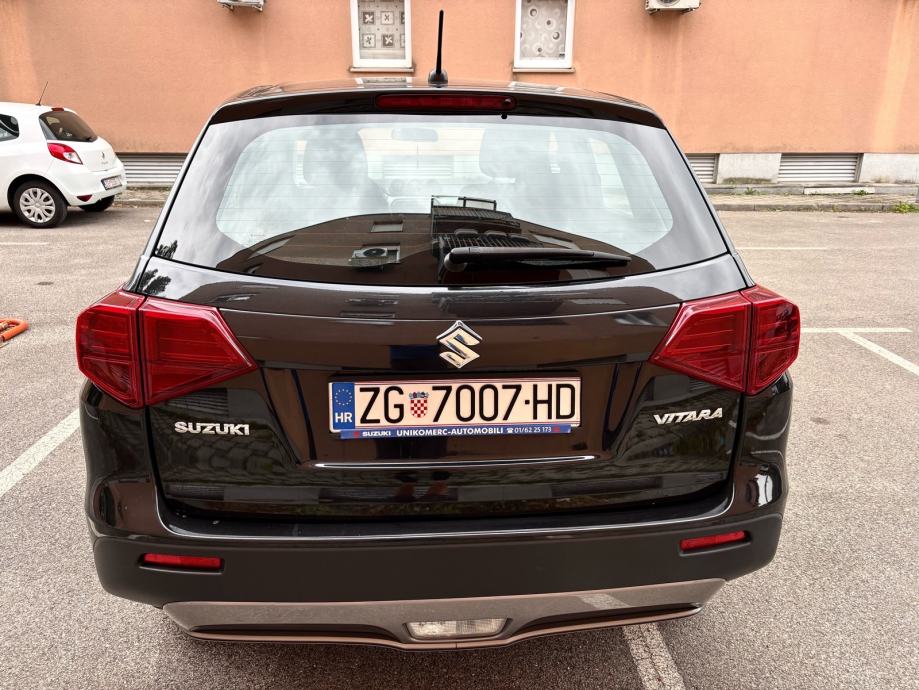 Suzuki Vitara 1,0 nije uvoz,servisna od ovlaštenog,1 boja, fotografija 6
