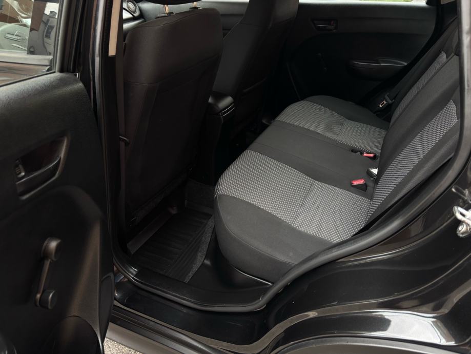 Suzuki Vitara 1,0 nije uvoz,servisna od ovlaštenog,1 boja, fotografija 10