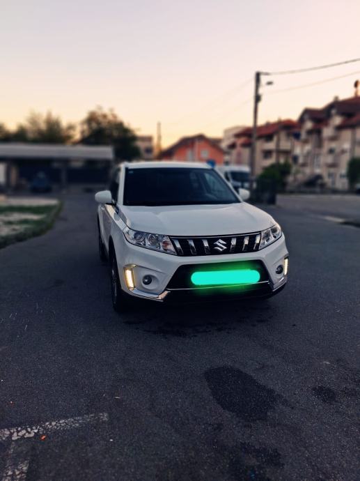 Suzuki Vitara 1,0 GL+, fotografija 10