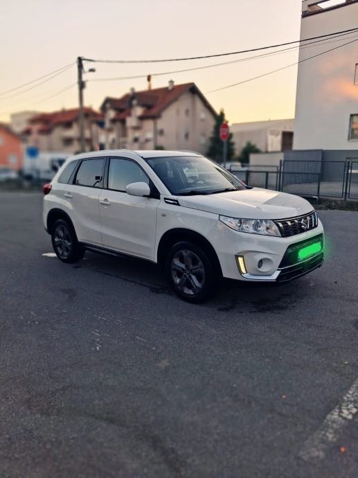 Suzuki Vitara 1,0 GL+, fotografija 7