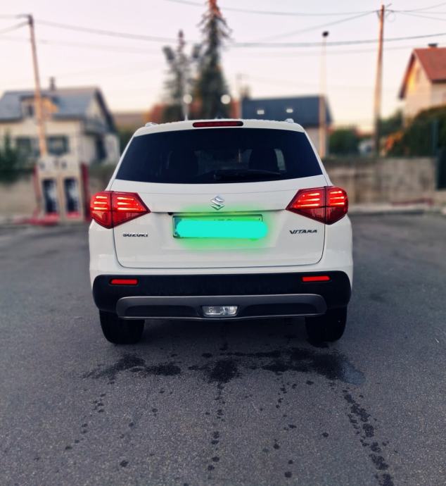 Suzuki Vitara 1,0 GL+, fotografija 11