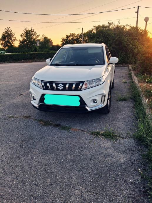 Suzuki Vitara 1,0 GL+, fotografija 9