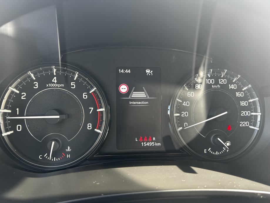 SUZUKI VITARA 1.4 GL+ PREMIUM 2WD HYBRID, fotografija 6