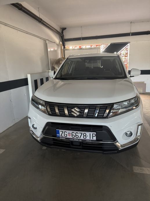 Suzuki Vitara 1,4 Hibrid Premium, fotografija 7