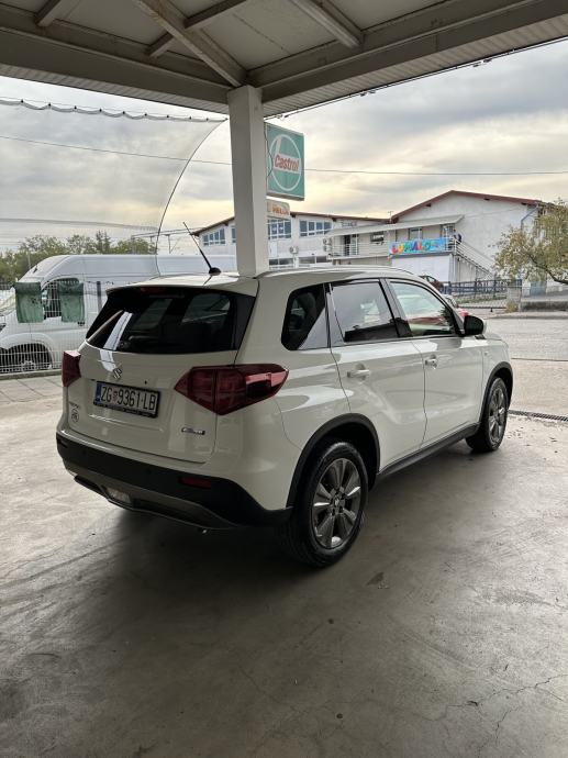 Suzuki Vitara 1.4 Hybrid GL+ 2WD - DOSTUPNO ODMAH!!!, fotografija 5