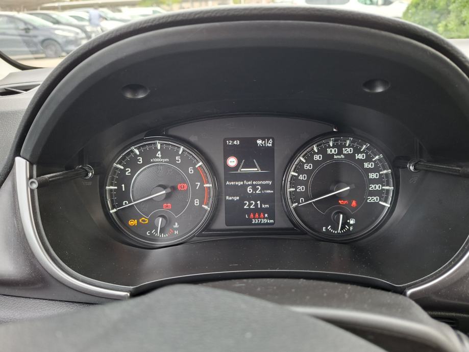 Suzuki Vitara 1,4 Hybrid GL+, fotografija 7