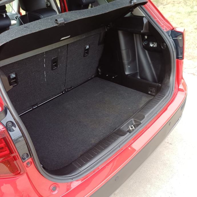 SUZUKI VITARA 1.4 HYBRID GLX BOOSTERJET, fotografija 14