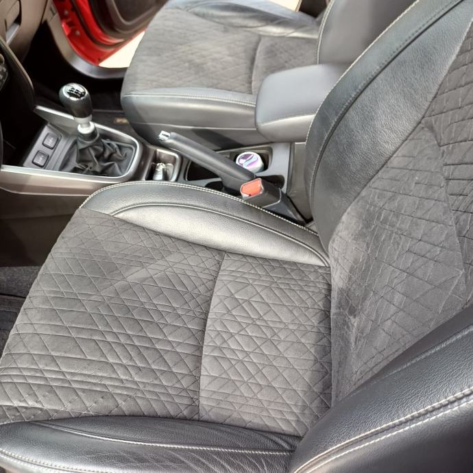 SUZUKI VITARA 1.4 HYBRID GLX BOOSTERJET, fotografija 17