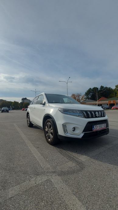 Suzuki Vitara 1,4 ,2022 g. benzin, 95 kw, u sustavu pdv, fotografija 8