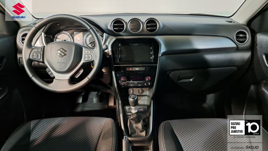 Suzuki Vitara 1,4 Premium 2WD Hybrid, fotografija 12