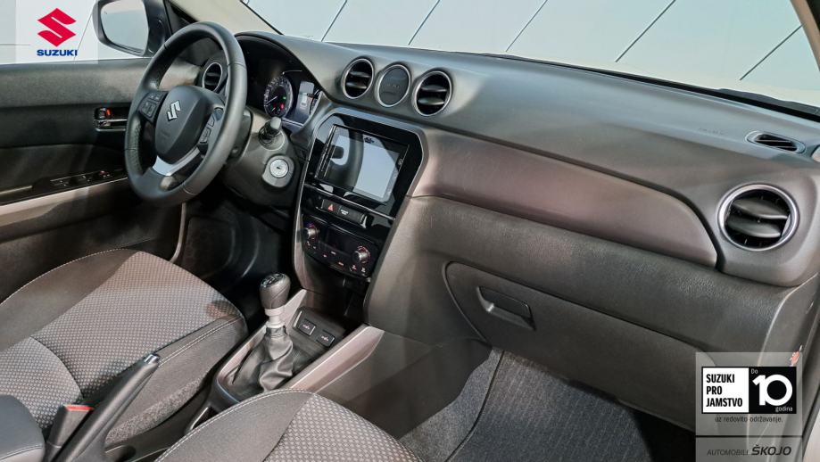 Suzuki Vitara 1,4 Premium 2WD Hybrid, fotografija 13