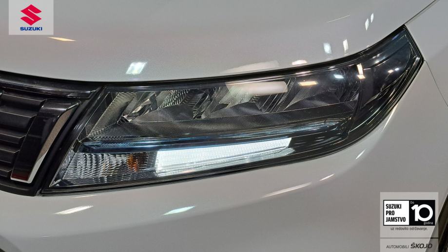 Suzuki Vitara 1,4 Premium 2WD Hybrid, fotografija 14