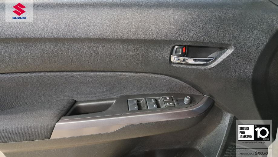 Suzuki Vitara 1,4 Premium 2WD Hybrid, fotografija 5