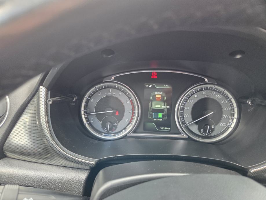 Suzuki Vitara 1,4, fotografija 9