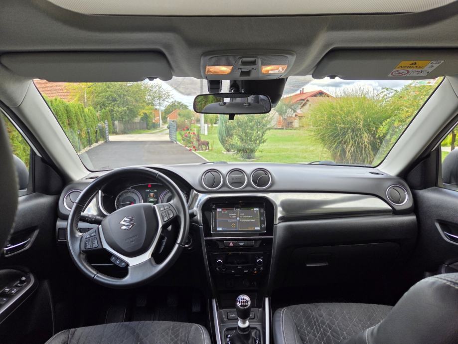 Suzuki Vitara 1,4, fotografija 5