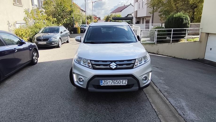 Suzuki Vitara 1,6 automatik, fotografija 2