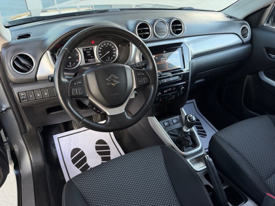 Suzuki Vitara 1.6 DDiS VELIKI SERVIS,PDC,SERVISNA,JAMSTVO, fotografija 8