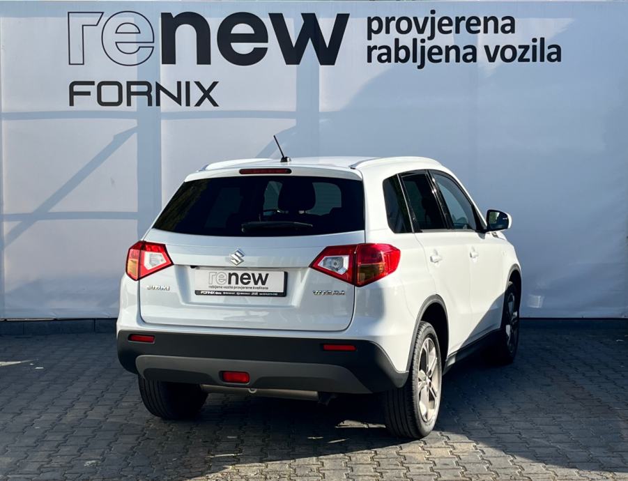 Suzuki Vitara 1,6 Premium (GL+), fotografija 6