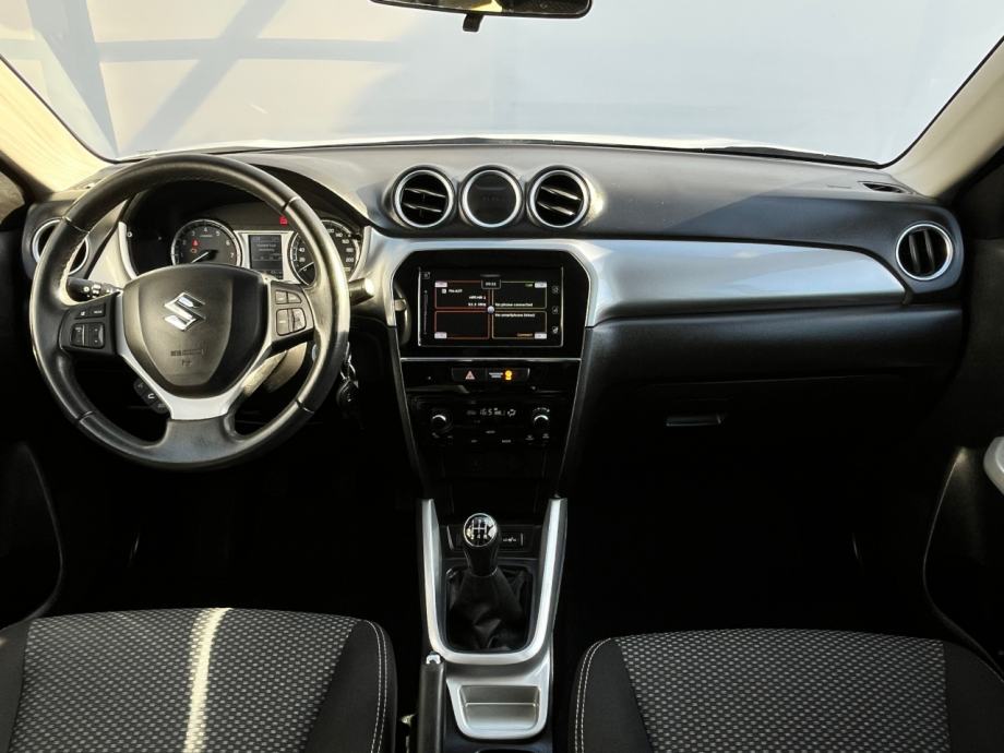 Suzuki Vitara 1,6 Premium (GL+), fotografija 8