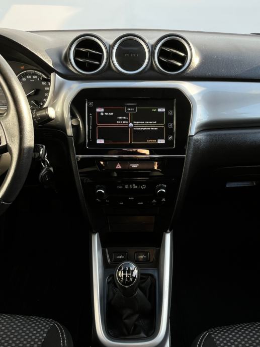 Suzuki Vitara 1,6 Premium (GL+), fotografija 9