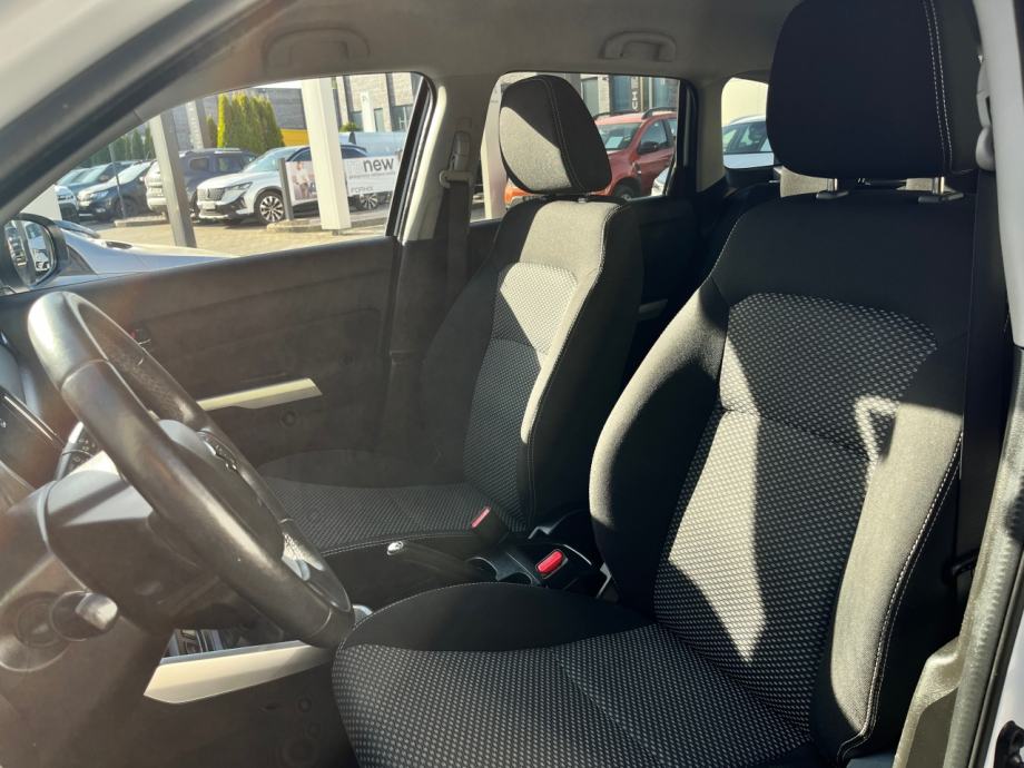 Suzuki Vitara 1,6 Premium (GL+), fotografija 11