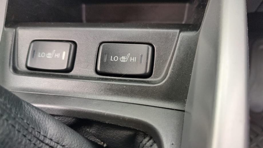 Suzuki Vitara 1,6, fotografija 17