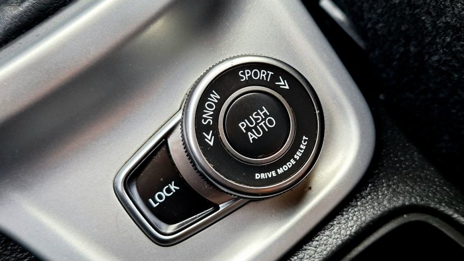 Suzuki Vitara 1.6i 4x4 AllGrip * NIJE UVOZ - 140.000 KM - SERVISNA*, fotografija 18