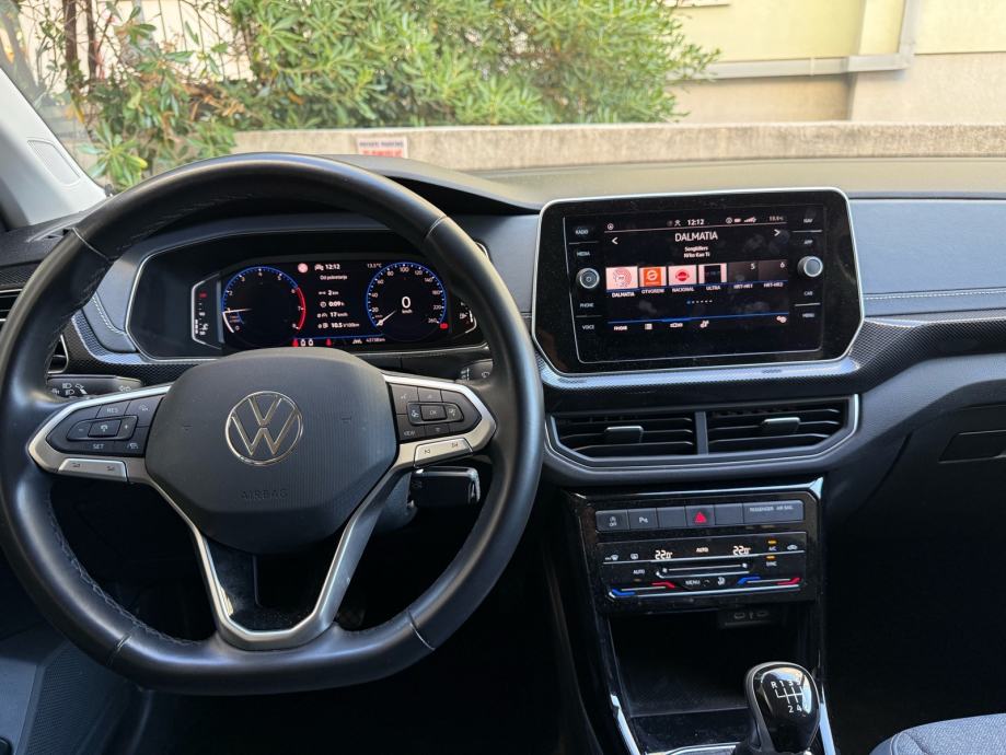 TCross 1.0 Tsi,style paket,2024,top stanje, fotografija 5