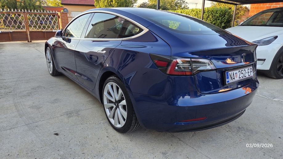 Tesla Model 3 Dual Motor Long Range automatik, fotografija 4