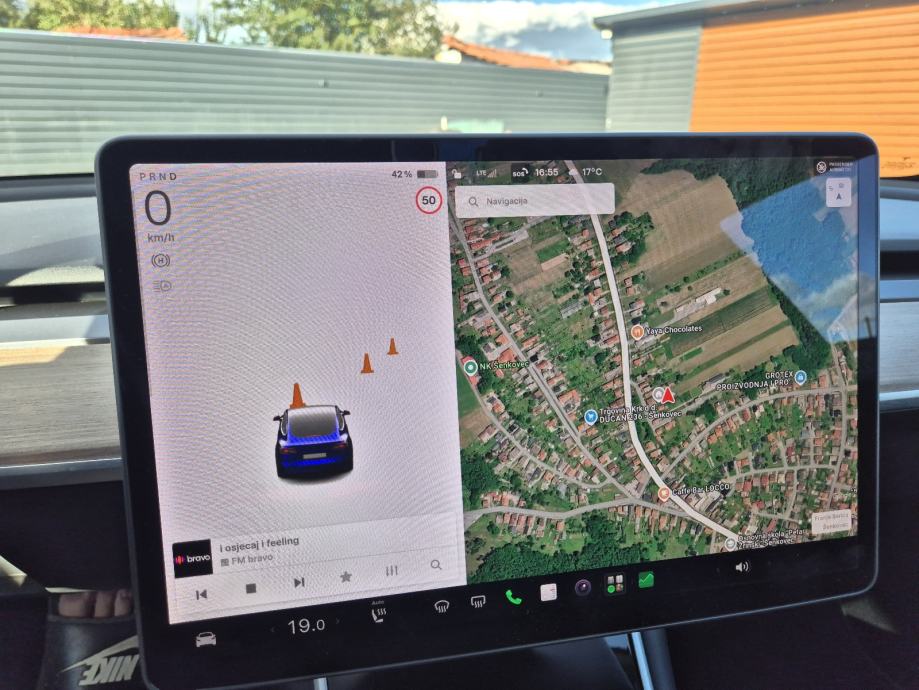 Tesla Model 3 dual motor,long range, homelink, fotografija 12