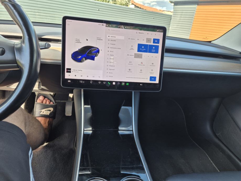 Tesla Model 3 dual motor,long range, homelink, fotografija 14