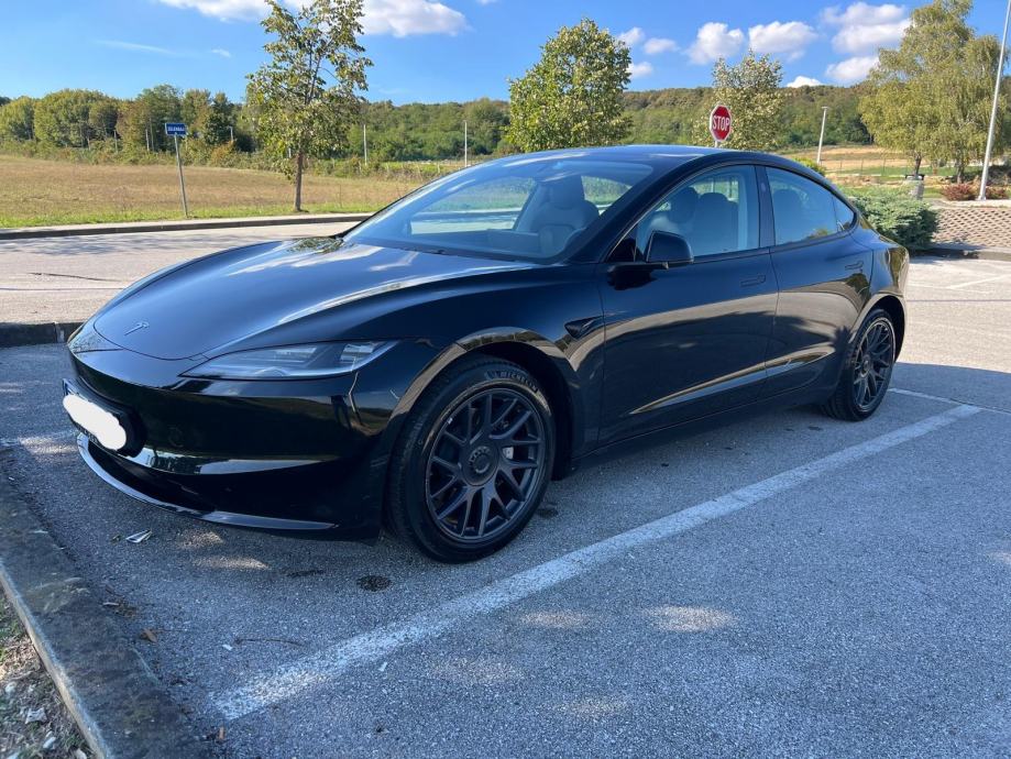 TESLA MODEL 3 HIGHLAND RWD PREMIUM – 2024. – BATERIJA 92%, fotografija 3