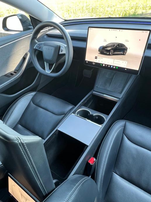 TESLA MODEL 3 HIGHLAND RWD PREMIUM – 2024. – BATERIJA 92%, fotografija 7