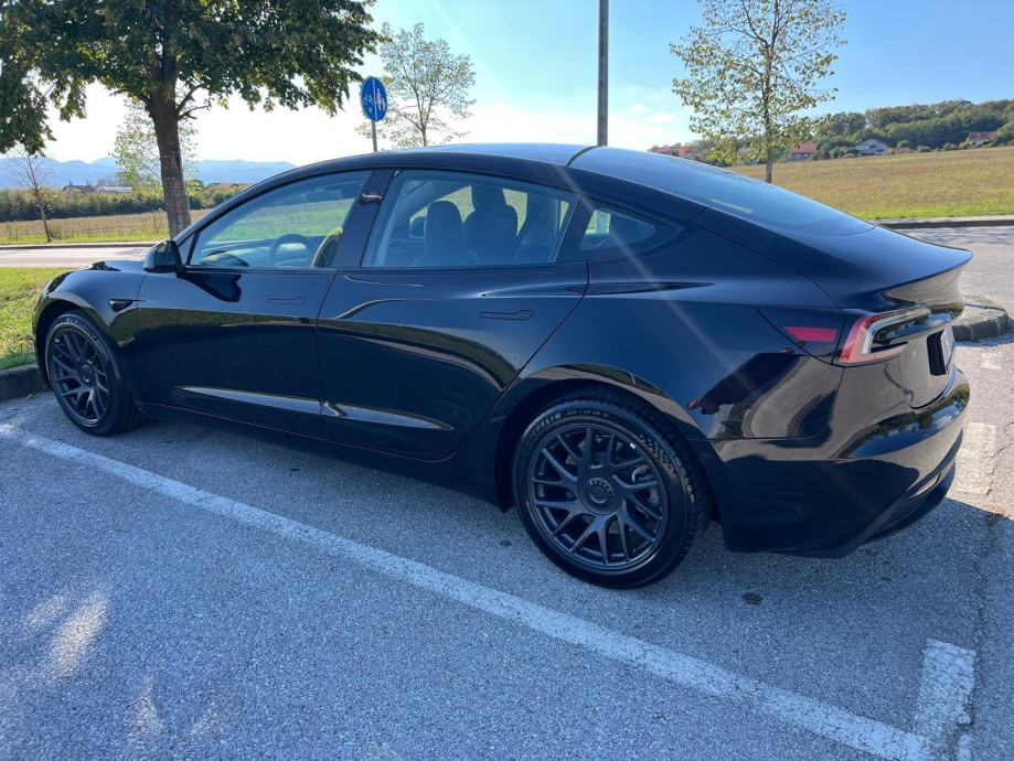 TESLA MODEL 3 HIGHLAND RWD PREMIUM – 2024. – BATERIJA 92%, fotografija 4