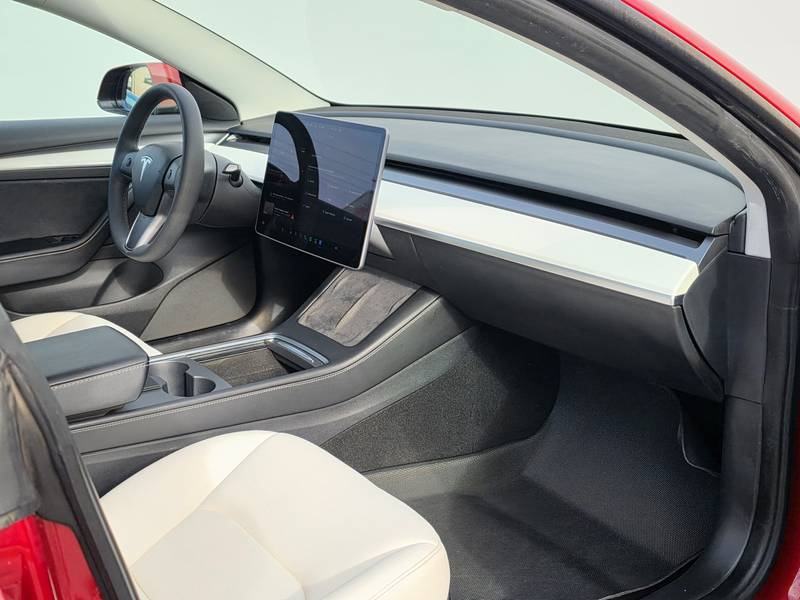 Tesla Model 3 Long Range All-Wheel Drive Per, fotografija 6