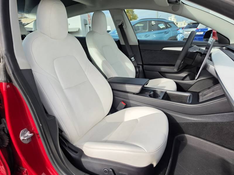 Tesla Model 3 Long Range All-Wheel Drive Per, fotografija 7