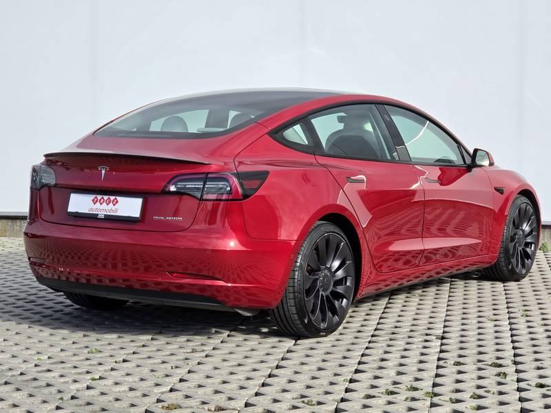 Tesla Model 3 Long Range All-Wheel Drive Per, fotografija 4