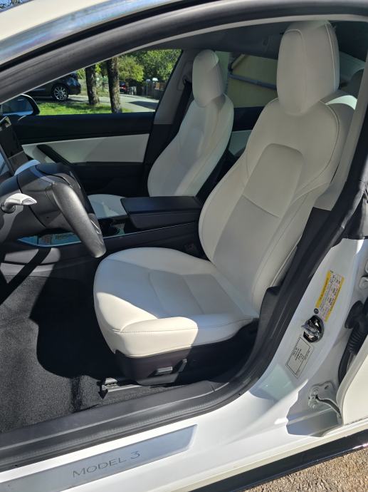 PRILIKA! Tesla Model 3 Long Range, fotografija 5