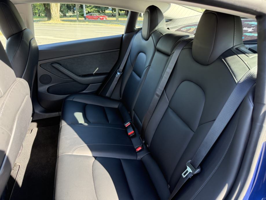 Tesla Model 3 Long range AWD automatik- produzena garancija do 05/28, fotografija 16