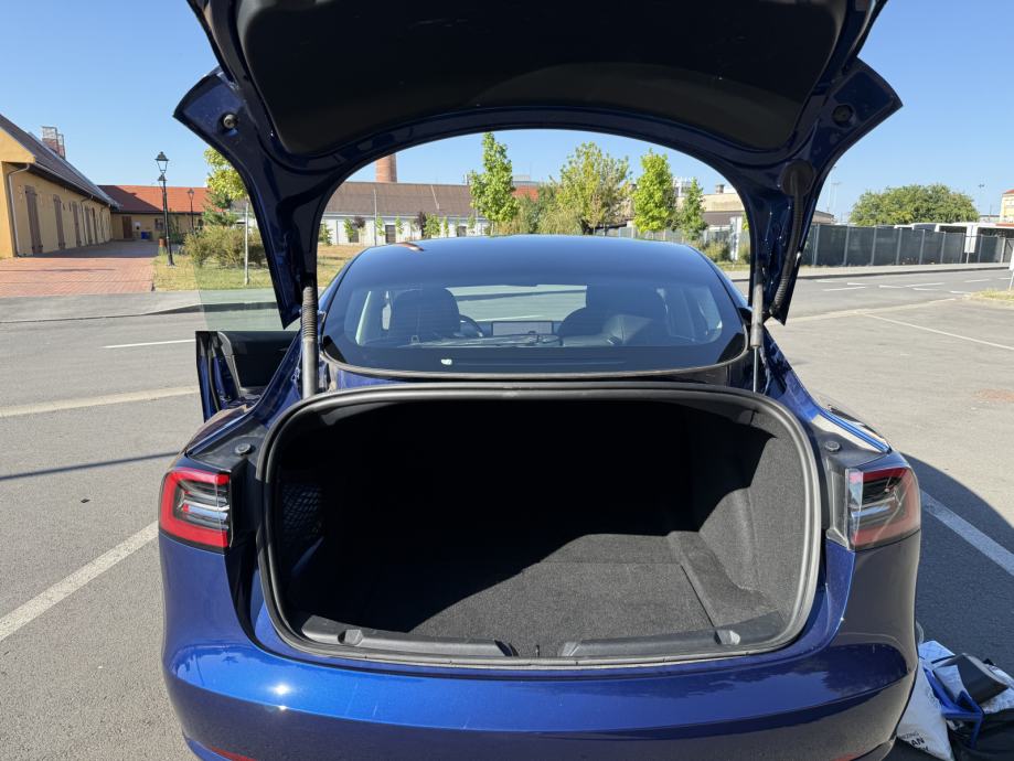 Tesla Model 3 Long range AWD automatik- produzena garancija do 05/28, fotografija 17