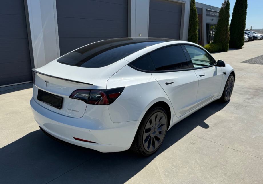 Tesla Model 3 LONG RANGE, pogled izvana - slika 2