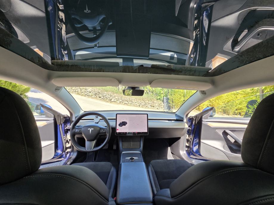 Tesla Model 3 LR AWD, fotografija 13