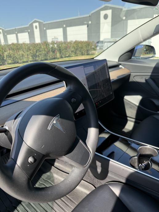 Tesla Model 3 LR AWD, fotografija 7